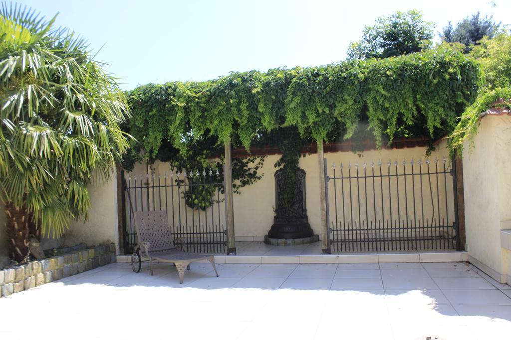 Den Bongaerd B&B And Wellness Tongeren Exterior photo